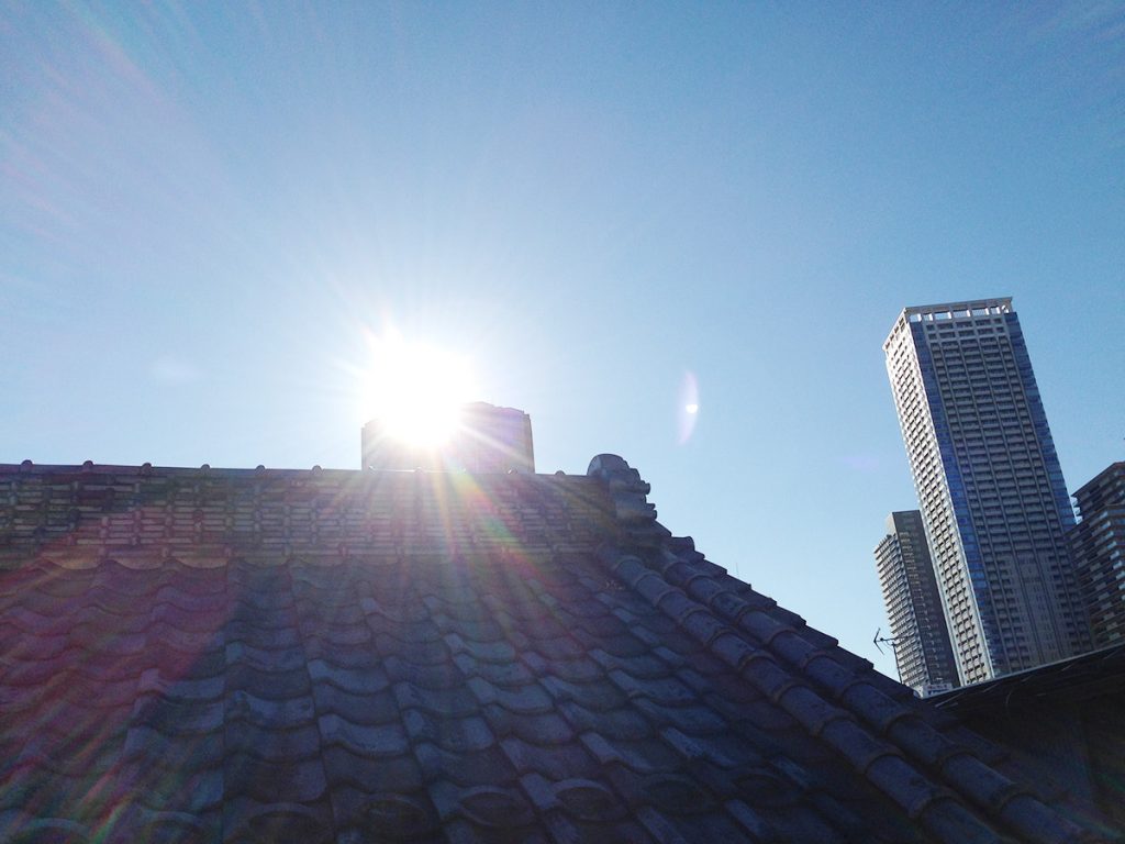 晴れでも曇りでも、朝日を浴びましょう