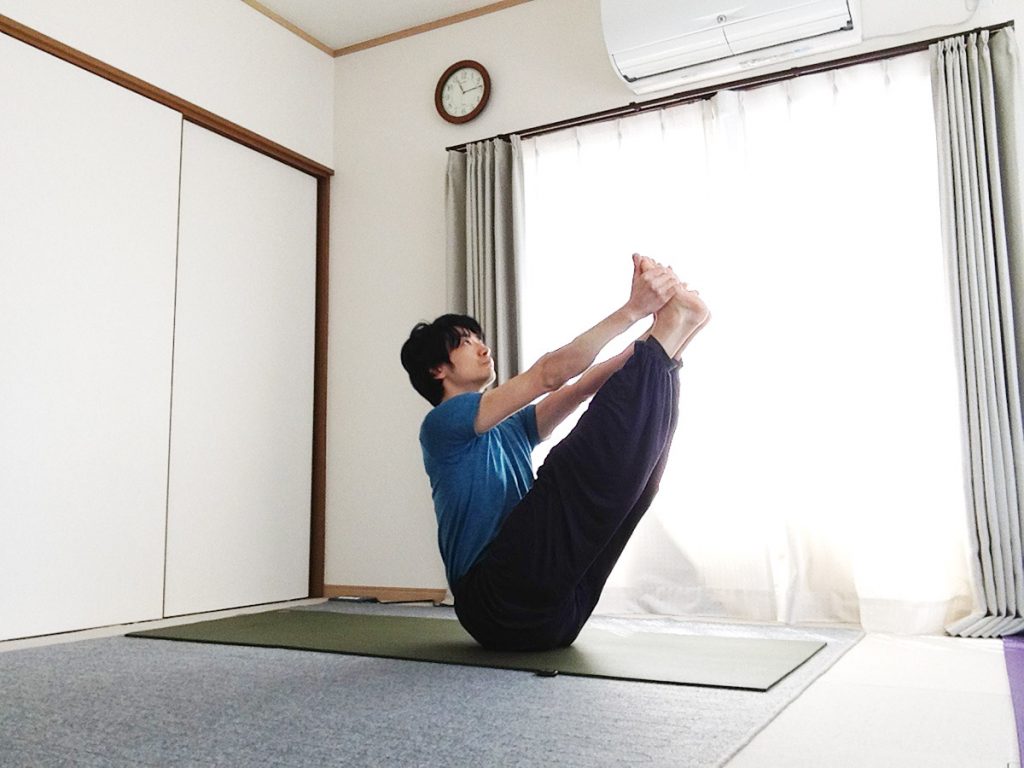 腹横筋と腸腰筋を使うコツ・トレーニング・ヨガポーズ｜体幹強化・姿勢改善・前屈の深め方