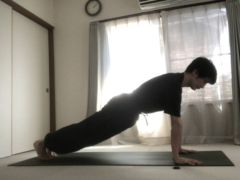 胸式呼吸（胸式＋α呼吸）ができない方・太陽礼拝のジャンプでふわっと感を出したい方へのコツ・練習法